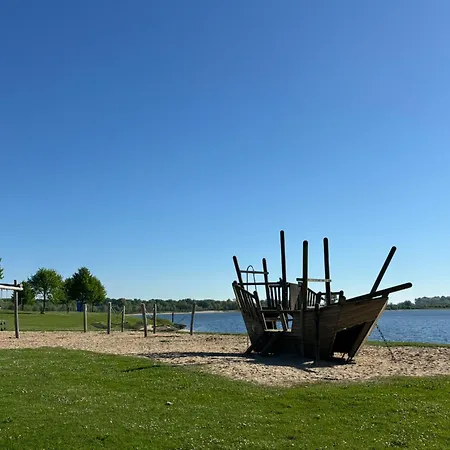 Apartamento In Seenaehe - Modernes Im De Veerstal - Familienfreundlich!