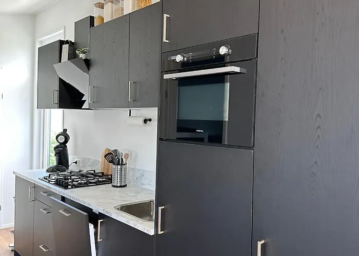 Appartement In Seenaehe - Modernes Im De Veerstal - Familienfreundlich!